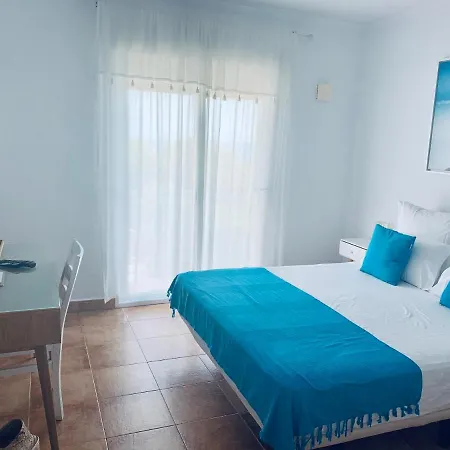 מלון Atalaya Boutique 3*